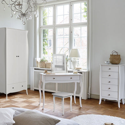 Boutique White Dressing Table With Mirror & Stool