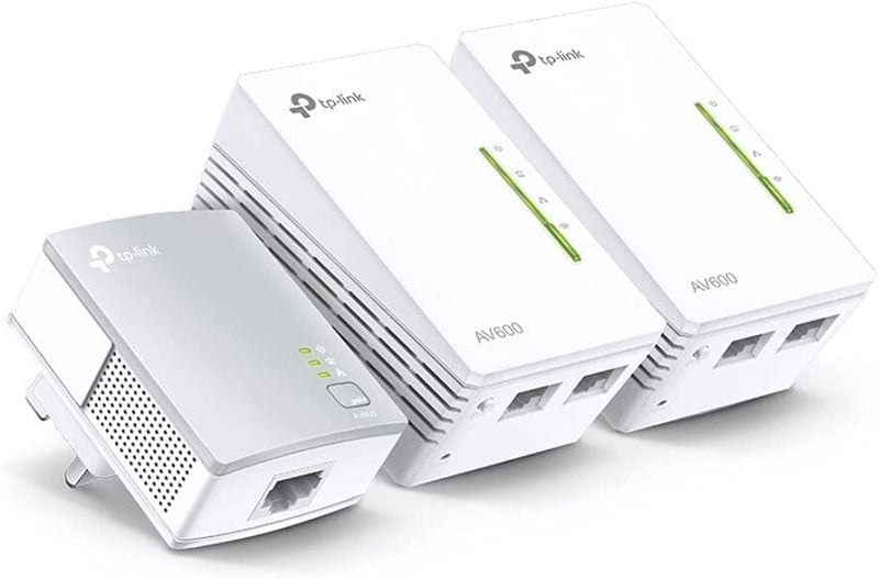 TP-Link TL-WPA4220 TKIT 2-Port Powerline Adapter WiFi Starter Kit, Range Extender, Broadband/WiFi Extender UK Plug