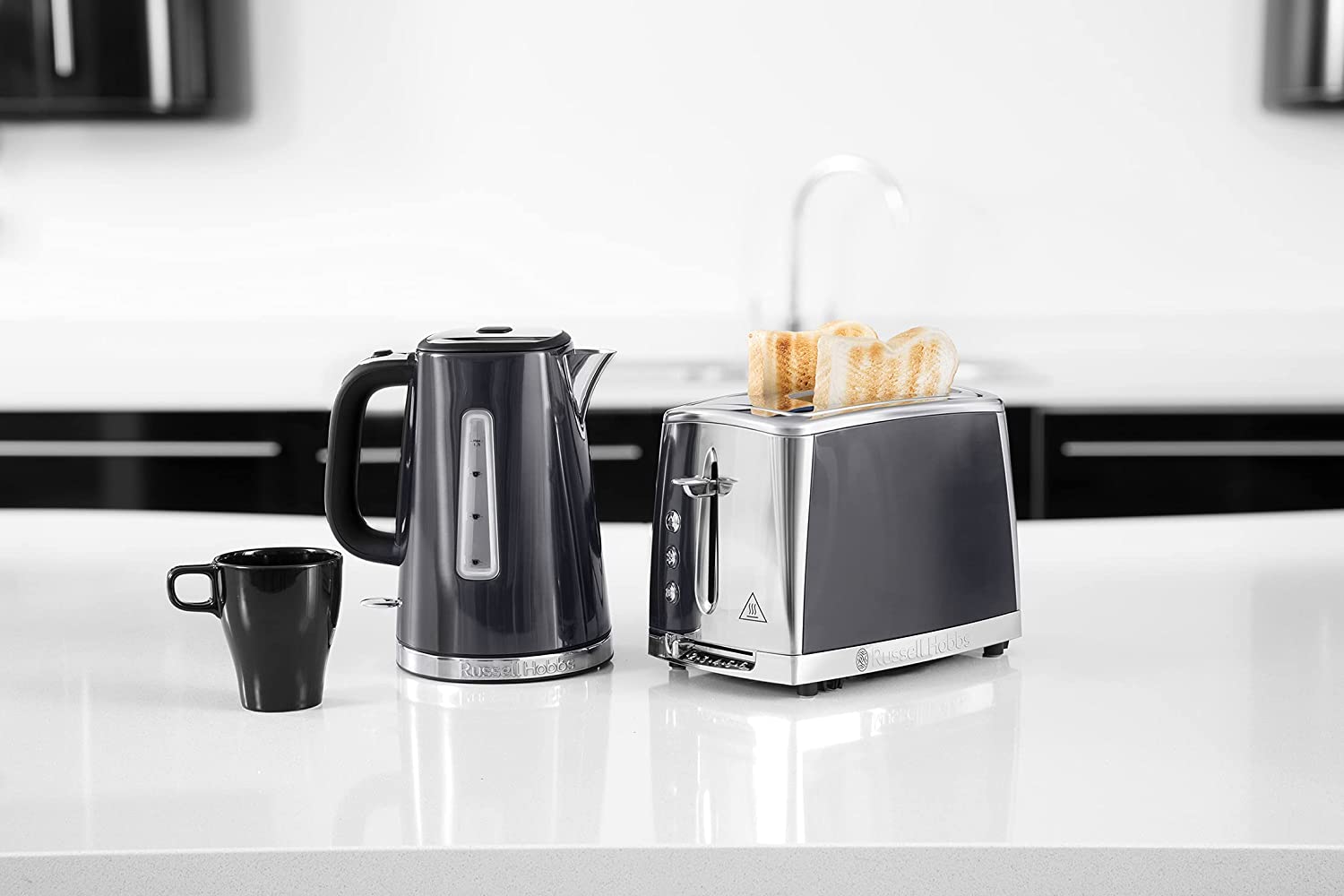 Russell Hobbs Quiet Boil Jug Kettle - Black