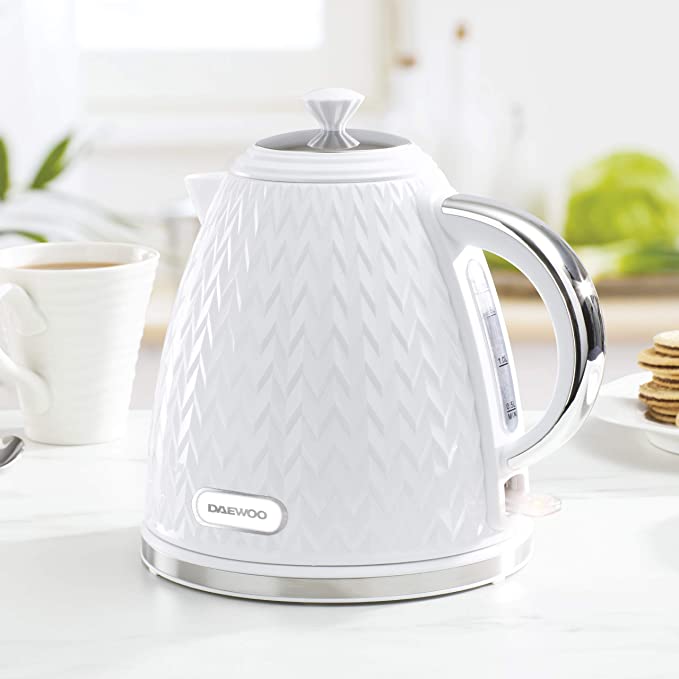 Daewoo SDA1780 Argyle 1.7L Electric Kettle, Removable & Washable Limescale Filter Lid Opening, Auto/Manual Switch Off (220-240V/50-60Hz/3KW), White