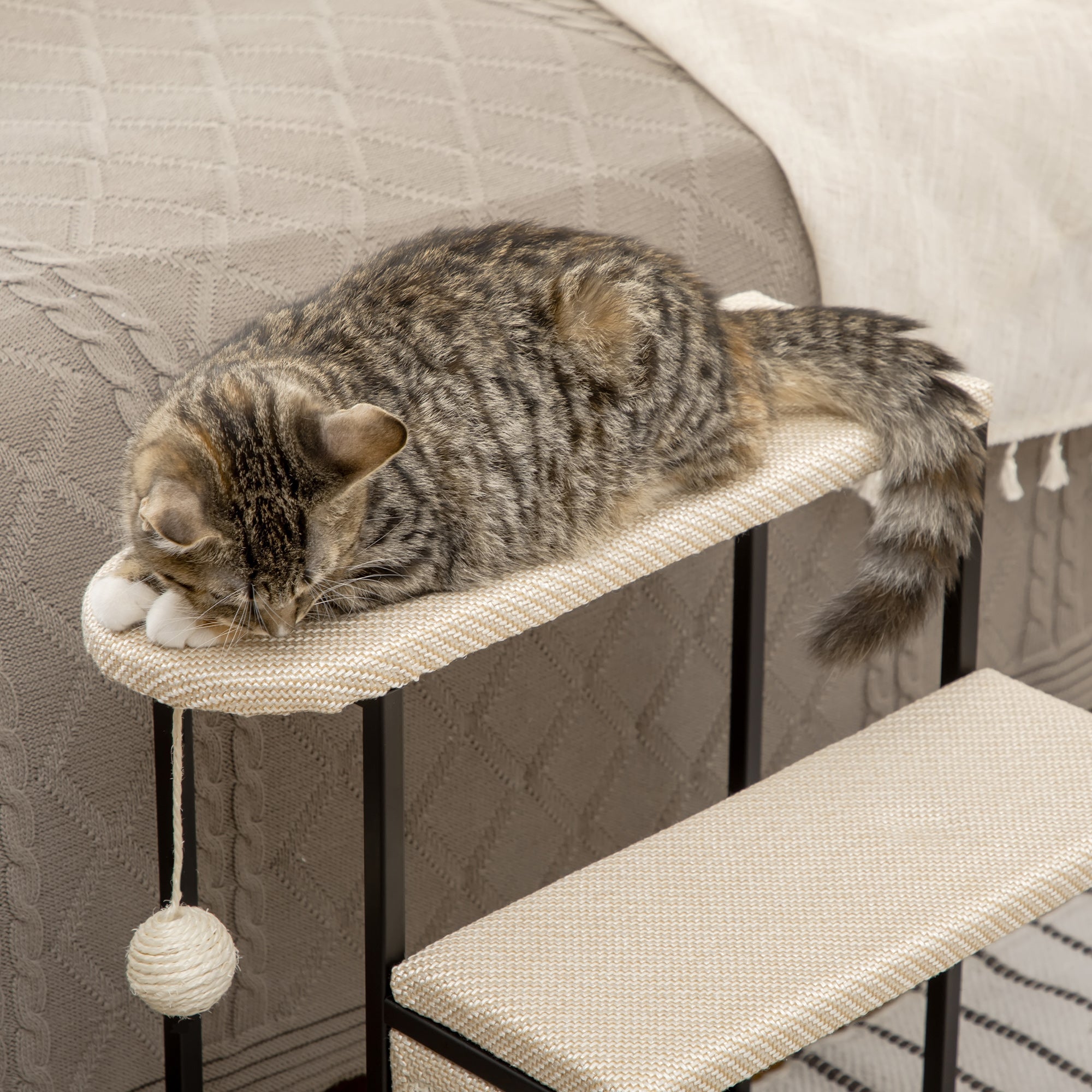 PawHut Adjustable Height Cat Stairs with Sisal Scratching Posts