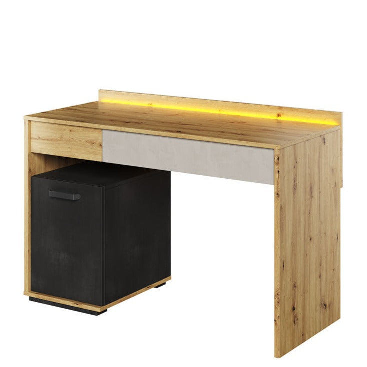 Qubic 08 Desk With LED