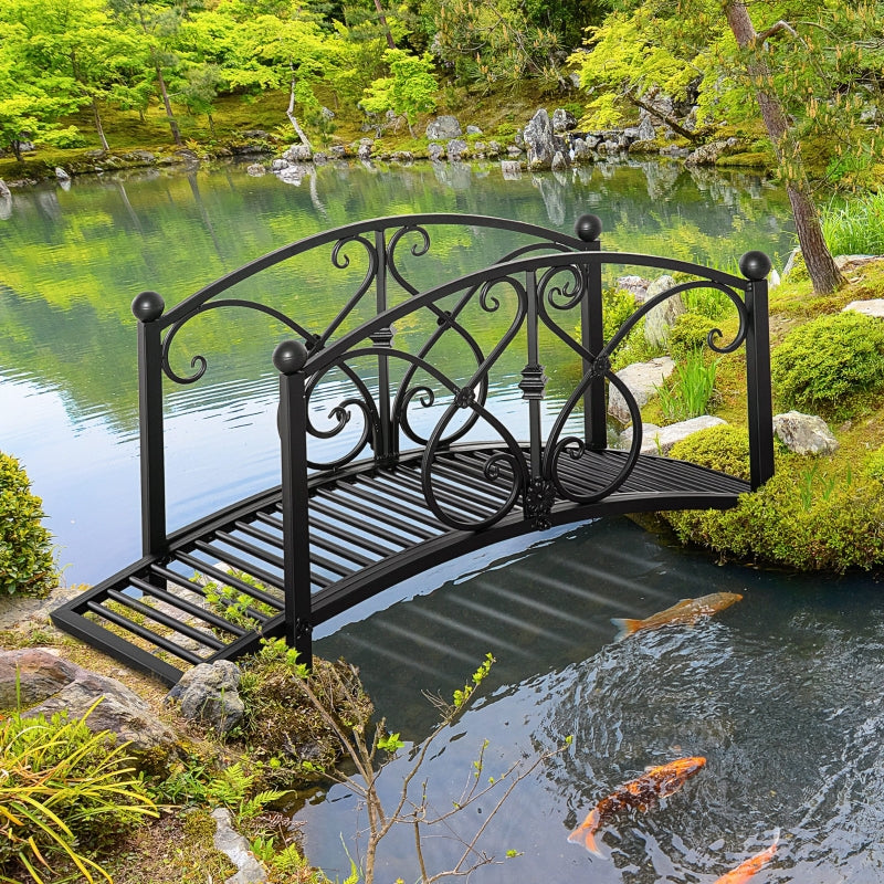 Classic Garden Bridge With Safety Railings Arc