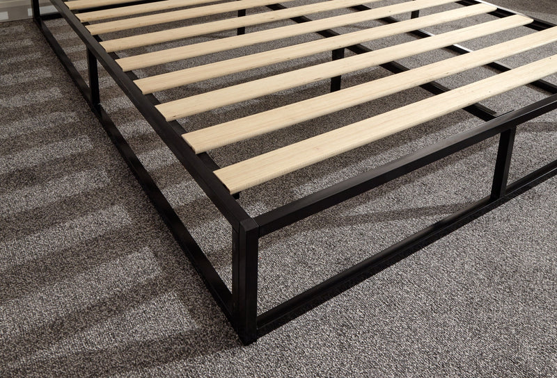 Platform Metal Bed Black